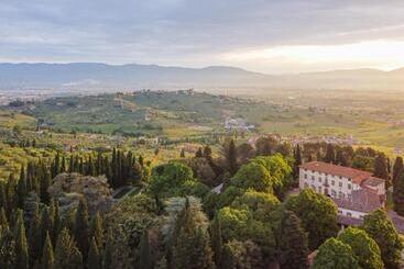צימר Agriturismo La Fattoria Di Capezzana