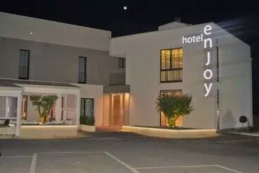 ホテル Enjoy