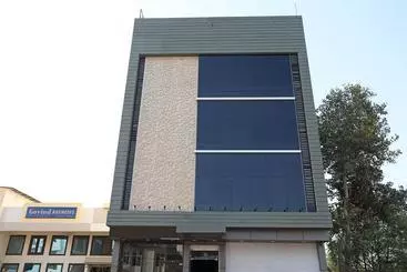 Oyo 11517 Hotel Eleven 43