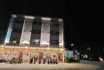 Aamiaismajoitus (B&B) Trip Villagesunshine Light Travel