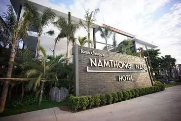 ホテル Namthong Nan