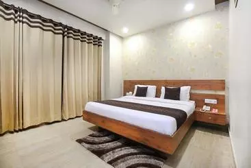 Hotel Gilco Green