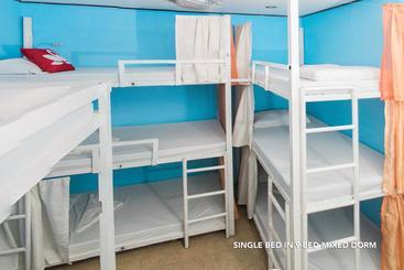 Zen Hostel Omp El Nido