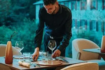 هتل Grand Hôtel L Ermitage