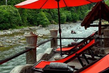 צימר Ecotravel Cottages Bukit Lawang