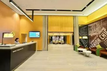 Iu Hotel Tianjin Jinghai Shengli Avenue