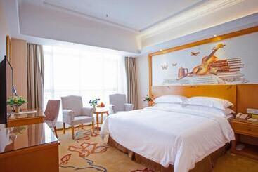 Vienna Hotel Jiangxi Yichun City Hall