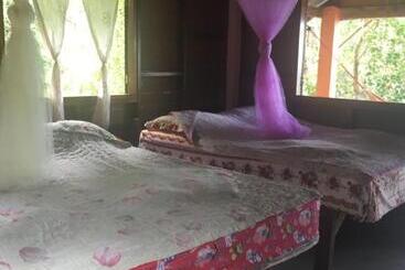 אתר נופש Mama's Bungalows Koh Chang Ranong