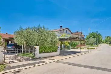 B&b Carmela
