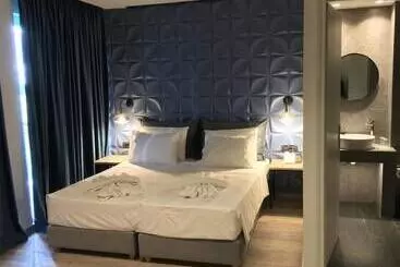 Hotelli Athens Coast