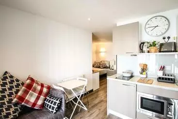 New Street Serviced Apartments