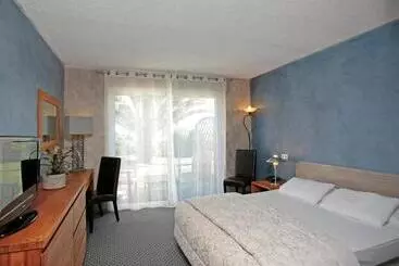 Hotelli Hôtel Pineto