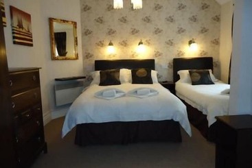 ホテル Linroy Guest House