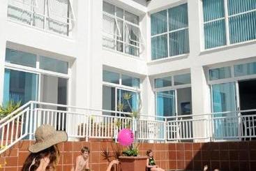 فندق A Villa De Mer Guesthouse