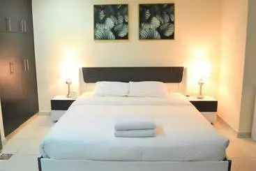 آپارتمان Frank Porter  Royal Oceanic