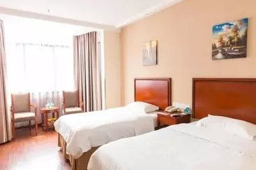 Hotelli Greentree Inn Suzhou Kunshan High Speed Rail Station Hengshan Road Express