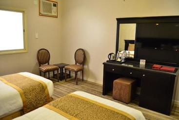 فندق La Fontaine Sarat Ronas Suites