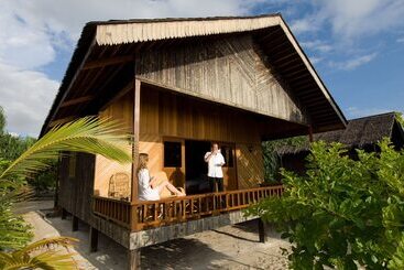 Hotel Pom Pom Island Resort