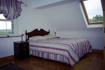 Bed and Breakfast Magouhy House