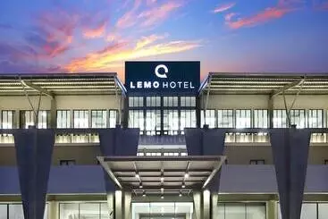 Lemo Hotel Serpong