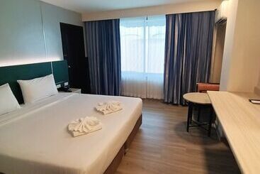 Mayflower Grande Hotel Phitsanulok