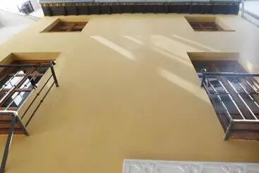 Apartamentos Nahira Suites 3000