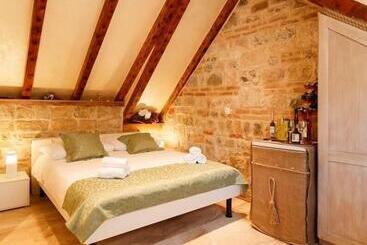 Hotel Stone House Luxury Rooms