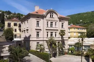 Hotelli Villa Abbazia  Liburnia