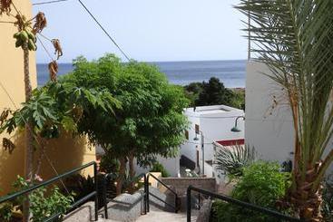 Отель La Casa De Magda