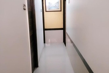 בית מלון כפרי Aksa Powai