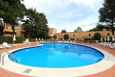 ホテル Appartamenti Massimiliano