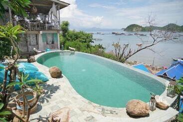 Отель Selini Hills