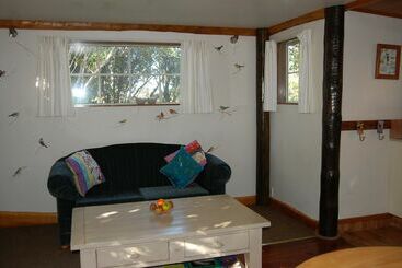 Hotel Dylans Country Cottages