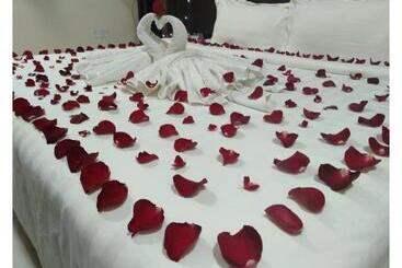 هتل Tanuf Residency