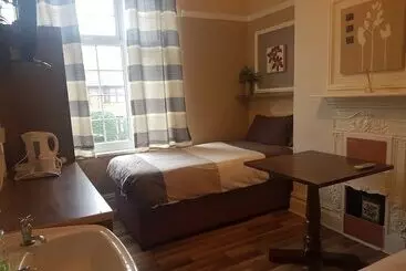 هتل Glenfield Lodge Guest House