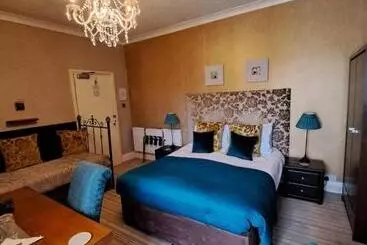 Hotel The Ambassador Townhouse