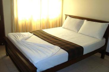 Hotell Layathraa Kandy