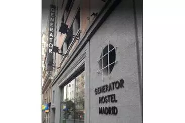 هاستل Generator Madrid
