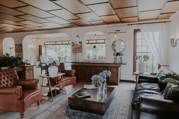 هتل Cana Vineyard Guesthouse