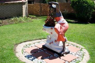 בית מלון כפרי Visit Vakasha Guest Lodge 2