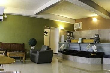 Quoalla Hotel Makati