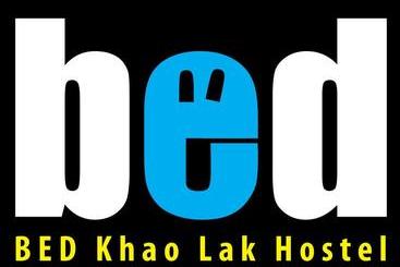 בית מלון כפרי Bed Khaolak Hostel