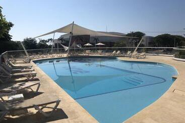 هتل One Acapulco Diamante