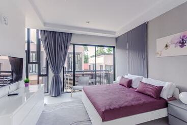 هتل Pause On Samui