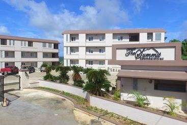 Hotel The Summit Condominium &