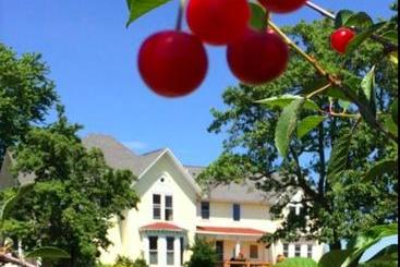 فندق Country Hermitage Bed & Breakfast