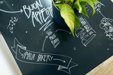 فندق Amalia Bakery Home