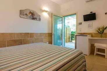 هتل Dimora Tenuta Solentino