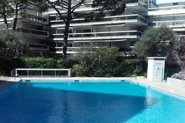 هتل Agence Du Tanit Résidence Mas De Tanit