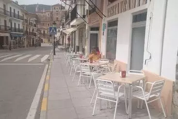 Hotel Hostal Restaurante Lujuan